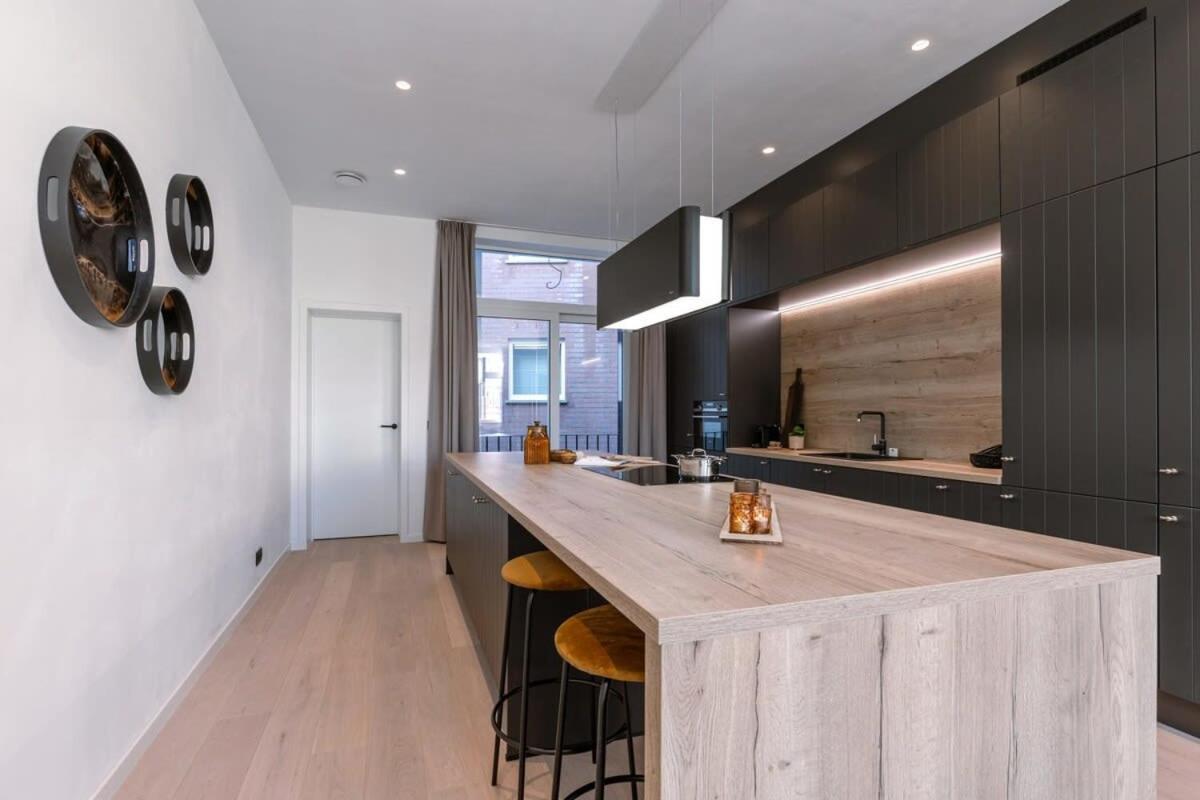 Luxurious Apartment In Town House Near The Beach Бланкенберге Екстериор снимка